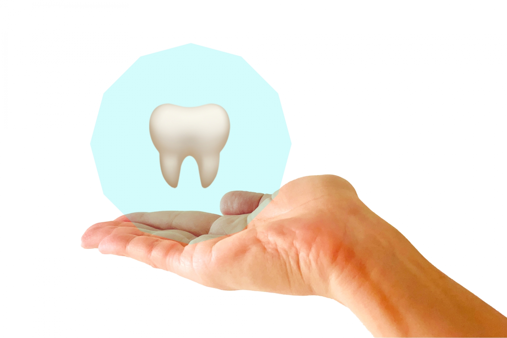 細菌が付着しにくく、衛生的で虫歯の再発リスクが低い